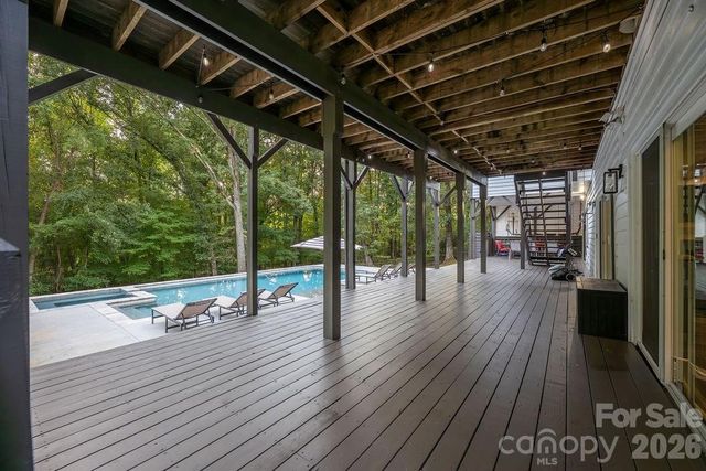 3525 Windbluff Drive, Charlotte, NC 28277