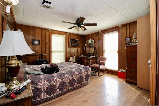 6755 Joe Daniel Rd, St Francisville, LA 70775