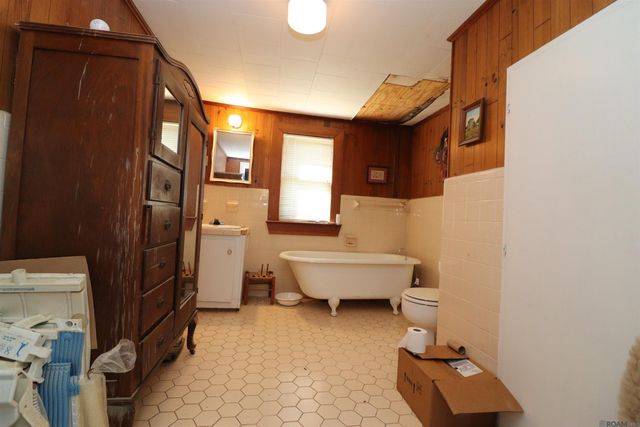 6755 Joe Daniel Rd, St Francisville, LA 70775