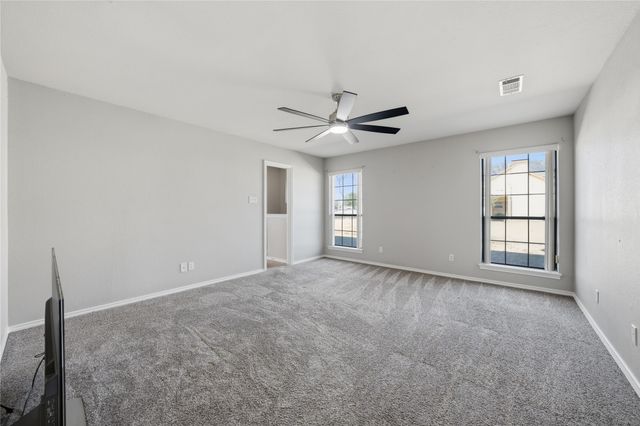 195 Enchanted Drive, Enchanted Oaks, TX 75156