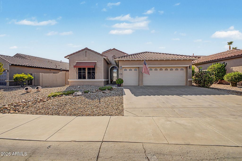 15560 W ROANOKE Avenue, Goodyear, AZ 85395 — photo 2