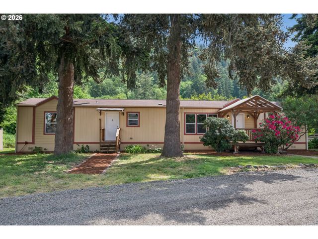 33670 MCKENZIE VIEW Dr, Eugene, OR 97408