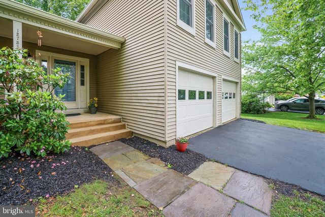 12755 FLAT MEADOW LN, Herndon, VA 20171