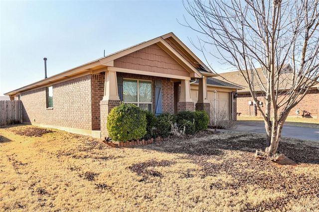 13340 SW 2nd Street, Yukon, OK 73099