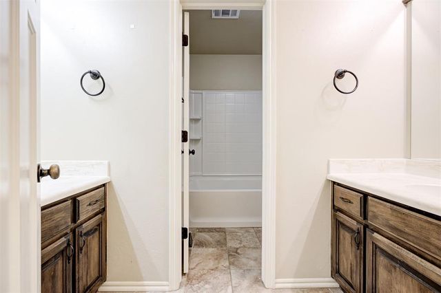 13340 SW 2nd Street, Yukon, OK 73099