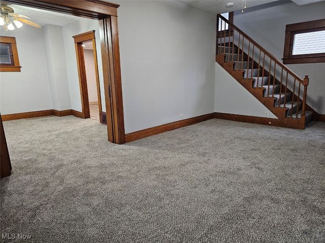 1098 Big Falls Avenue, Akron, OH 44310