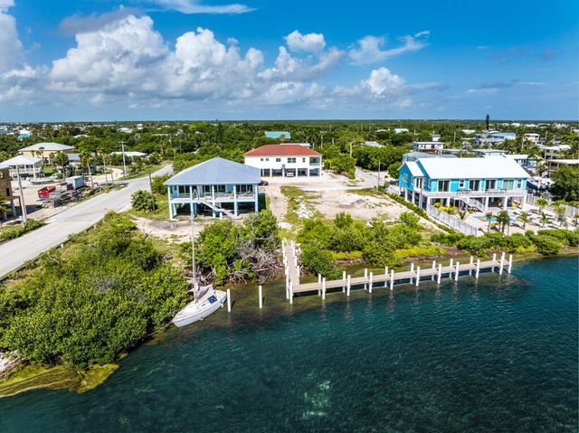 30988 Witters Lane, Big Pine Key, FL 33043