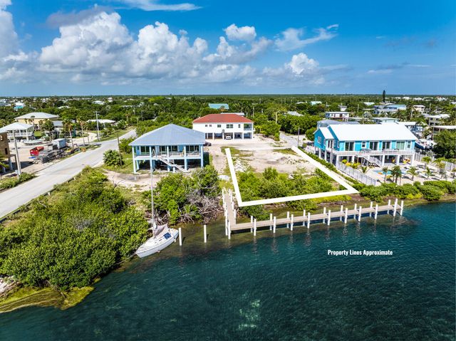 30988 Witters Lane, Big Pine Key, FL 33043