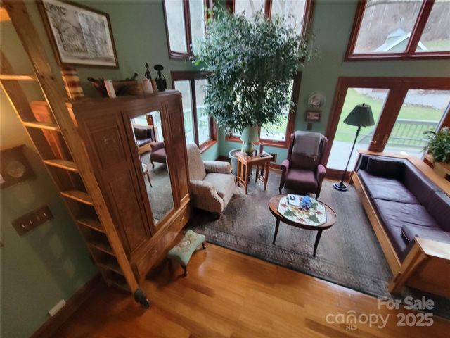 1201 Cathey Cove Road, Waynesville, NC 28786