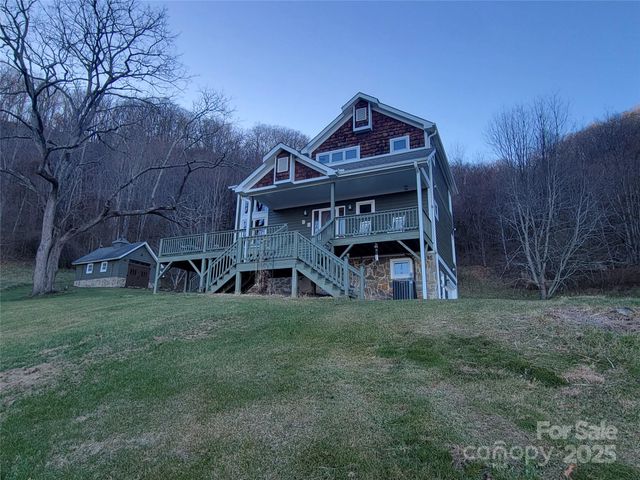 1201 Cathey Cove Road, Waynesville, NC 28786