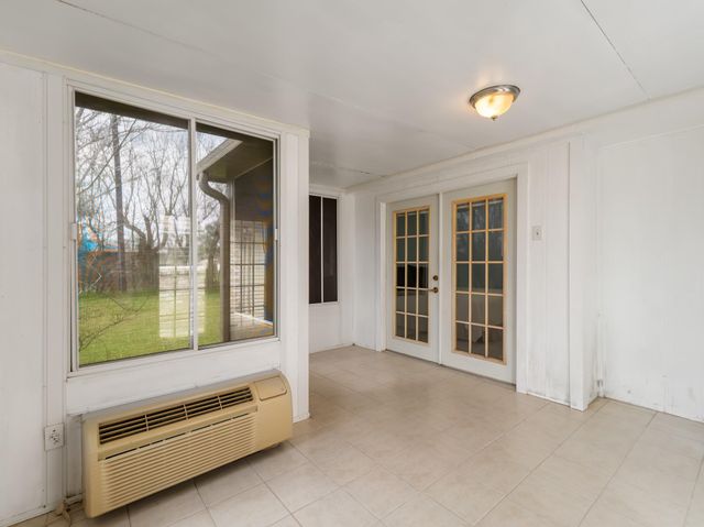 12229 Dannhaus Road, Needville, TX 77461