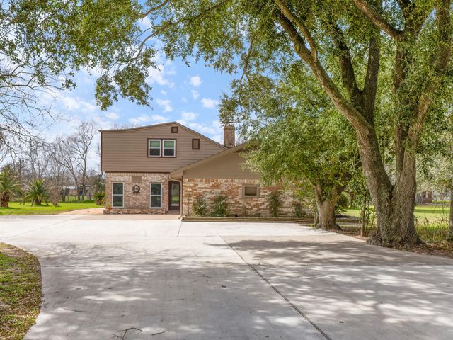 12229 Dannhaus Road, Needville, TX 77461