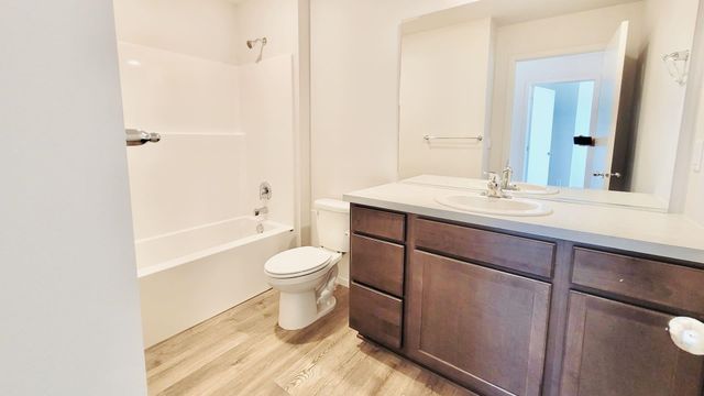 1574 E A St, Deer Park, WA 99006