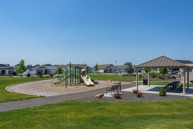 1574 E A St, Deer Park, WA 99006