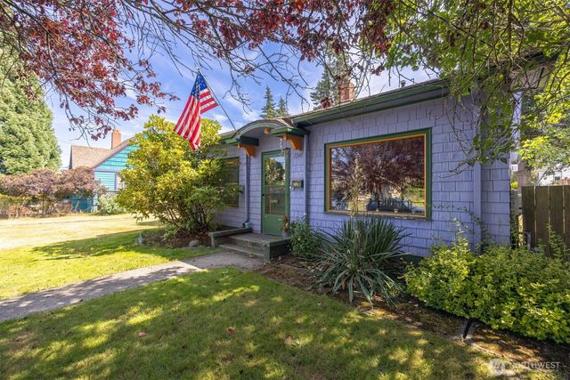 1240 Grant Street, Bellingham, WA 98225