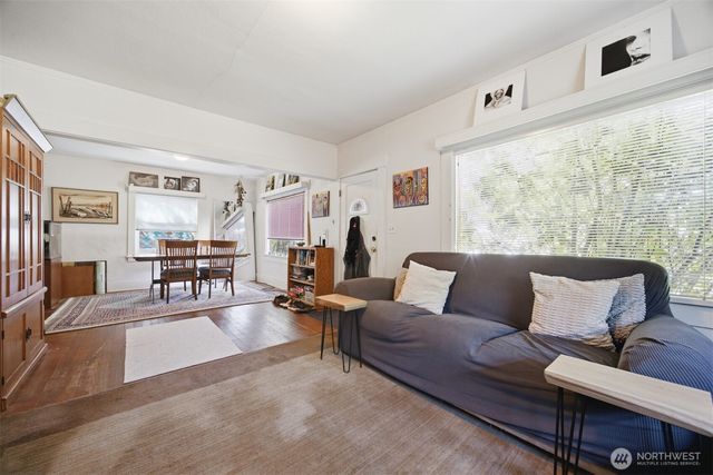 1240 Grant Street, Bellingham, WA 98225