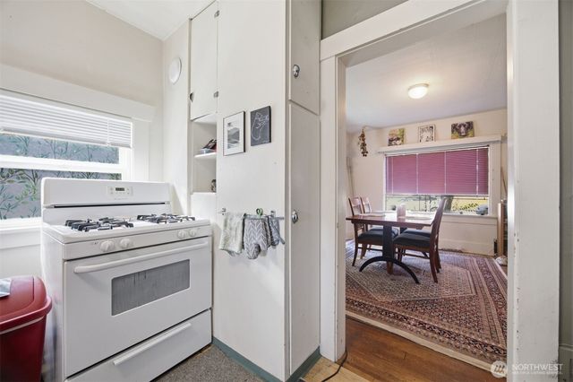 1240 Grant Street, Bellingham, WA 98225