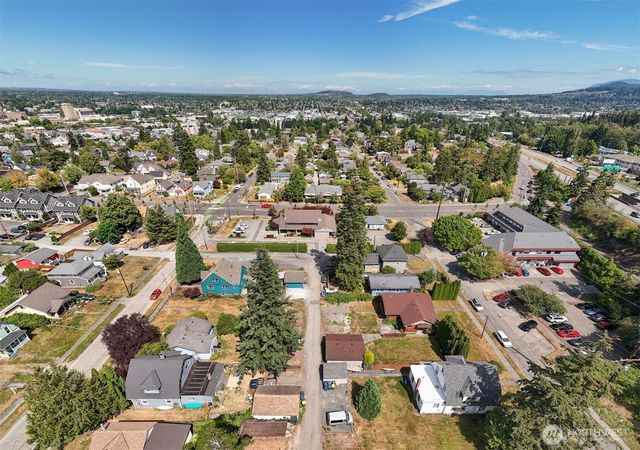 1240 Grant Street, Bellingham, WA 98225