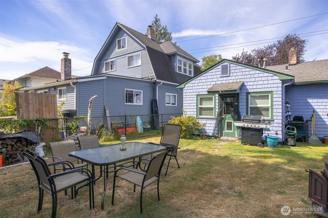 1240 Grant Street, Bellingham, WA 98225
