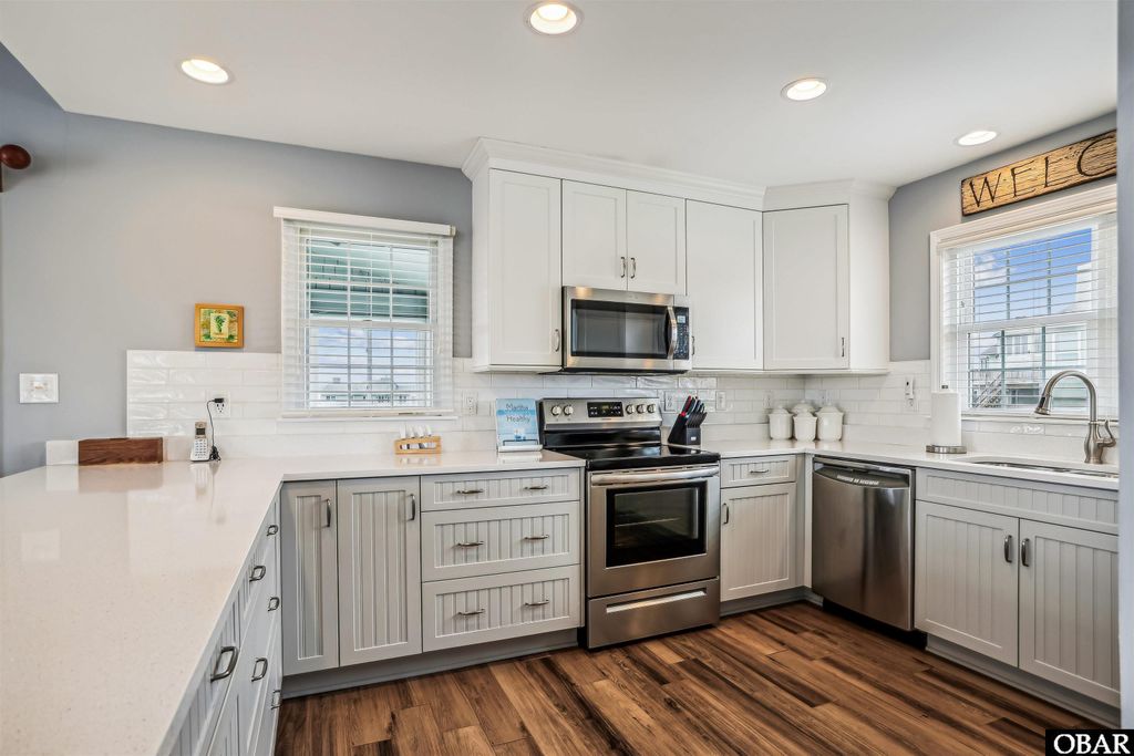 Image 4 of property listing at 112 Mainsail Court Lot# 6, Duck, NC 27949