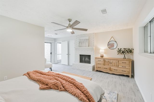 12415 Pantano Drive, Houston, TX 77065