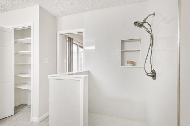 12415 Pantano Drive, Houston, TX 77065