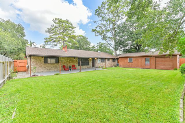 12415 Pantano Drive, Houston, TX 77065