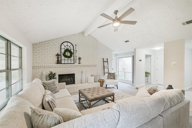 12415 Pantano Drive, Houston, TX 77065