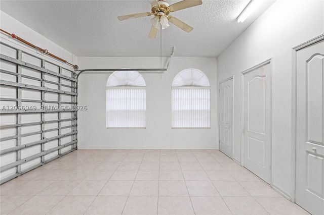 2204 SW 142nd Ct, Miami, FL 33175