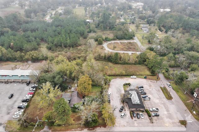 1100 E Tx-321, Cleveland, TX 77327