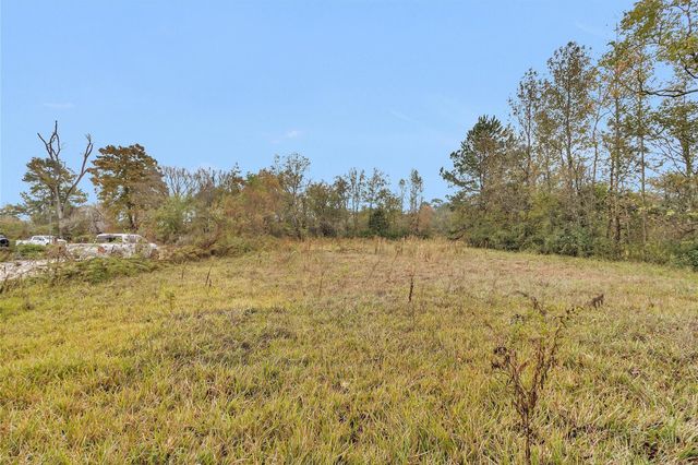 1100 E Tx-321, Cleveland, TX 77327