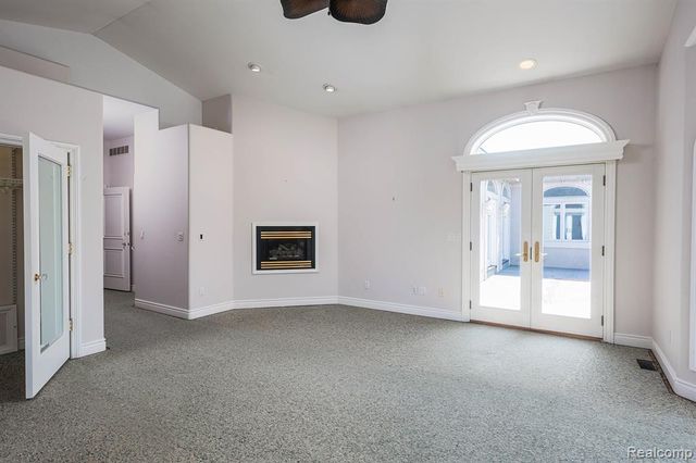 68373 Lake Angela Pointe, Richmond, MI 48062