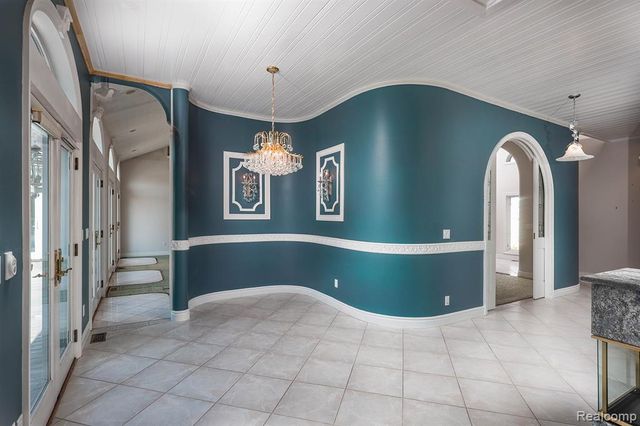 68373 Lake Angela Pointe, Richmond, MI 48062
