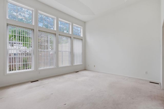 4048 Summerfield Drive, Troy, MI 48085