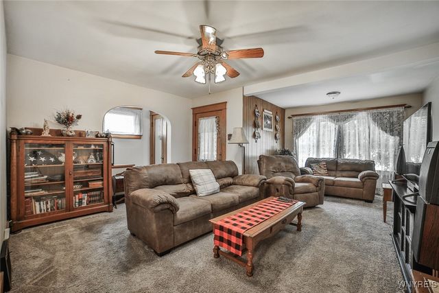 417 Robinson Street, North Tonawanda, NY 14120