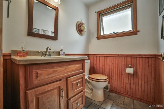 417 Robinson Street, North Tonawanda, NY 14120