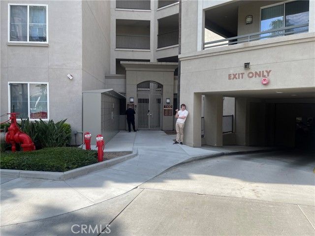 1138 Scholarship, Irvine, CA 92612