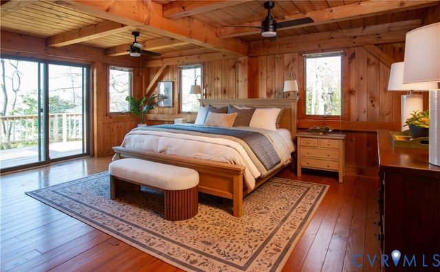 877 Twiggs Ferry Rd, Hartfield, VA 23071