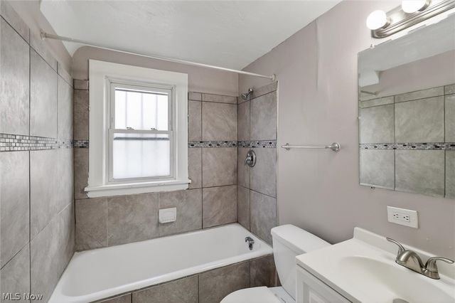 13305 Harvard Avenue, Cleveland, OH 44105