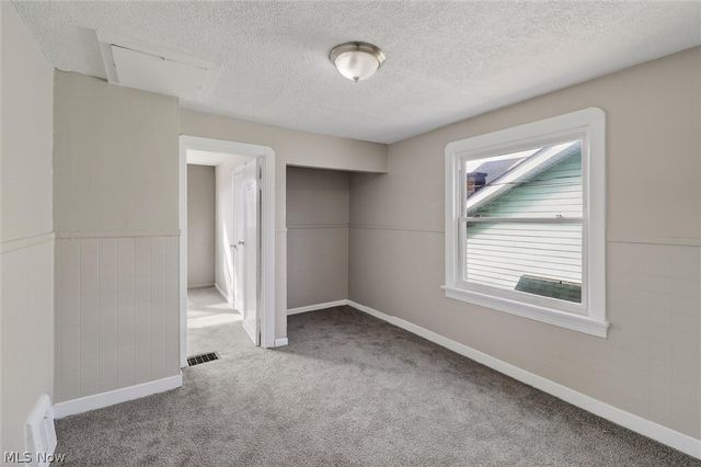 13305 Harvard Avenue, Cleveland, OH 44105