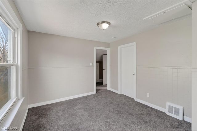 13305 Harvard Avenue, Cleveland, OH 44105