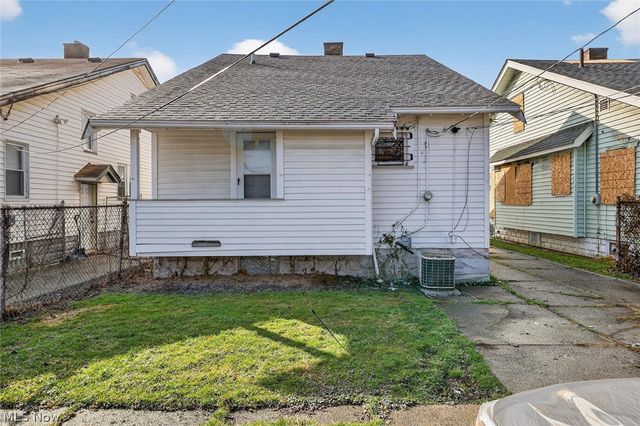 13305 Harvard Avenue, Cleveland, OH 44105