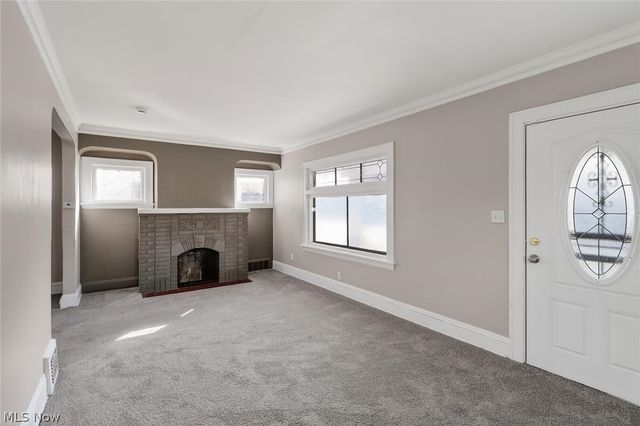 13305 Harvard Avenue, Cleveland, OH 44105