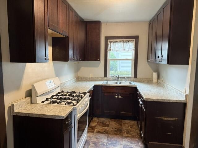 7229 Sheridan ROAD, Kenosha, WI 53142