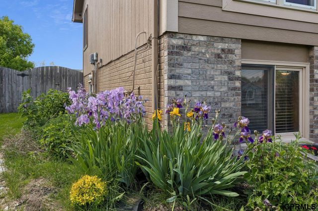 608 Ruby Road, Papillion, NE 68133