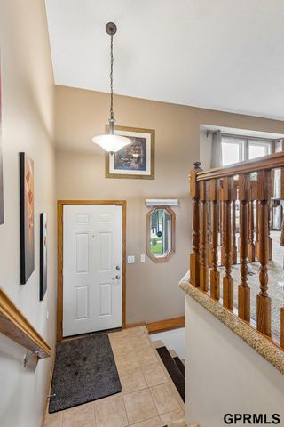 608 Ruby Road, Papillion, NE 68133