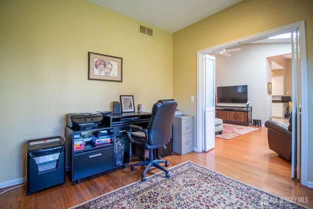 9 Brighton Court, Monroe, NJ 08831