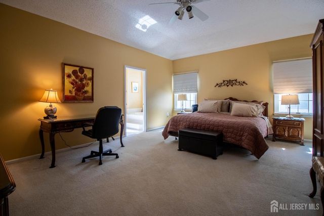 9 Brighton Court, Monroe, NJ 08831