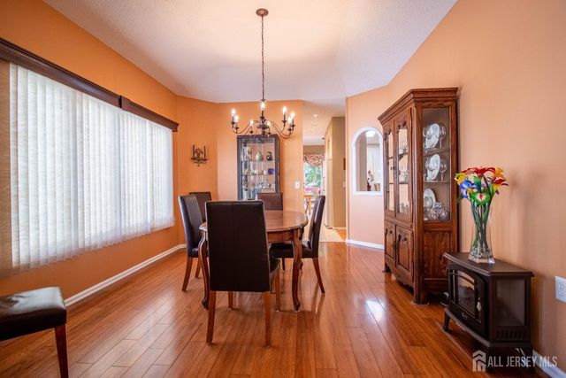 9 Brighton Court, Monroe, NJ 08831