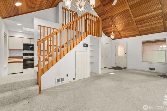 431 E Pointes Drive E, Shelton, WA 98584